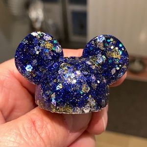 Blue and gold M Mouse Straw Topper